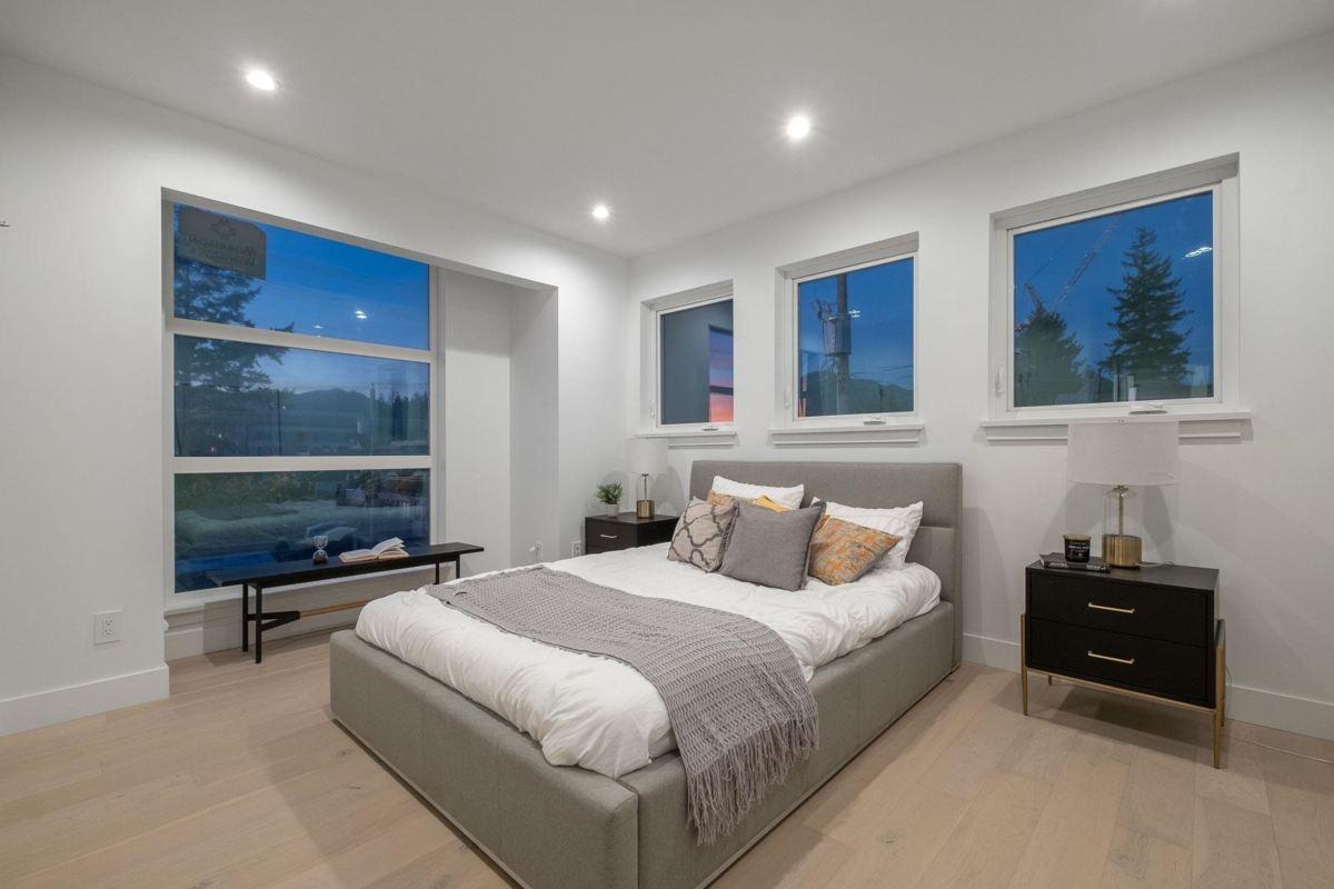 Bedroom 2 Photo of 2 432 E 1st Street, North Vancouver, BC