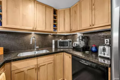 203 1867 W 3rd Avenue, Vancouver, BC, Vancouver — Apartment/Condo for sale