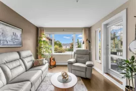 204 13740 75a Avenue, Surrey, BC