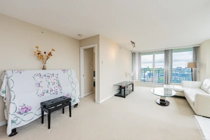 Guest Bathroom Photo of 1508 5068 Kwantlen Street, Richmond, BC