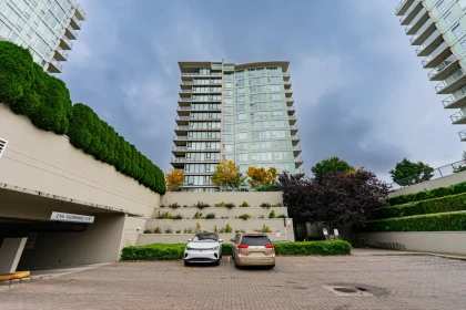 Swimming Pool Photo of 1508 5068 Kwantlen Street, Richmond, BC