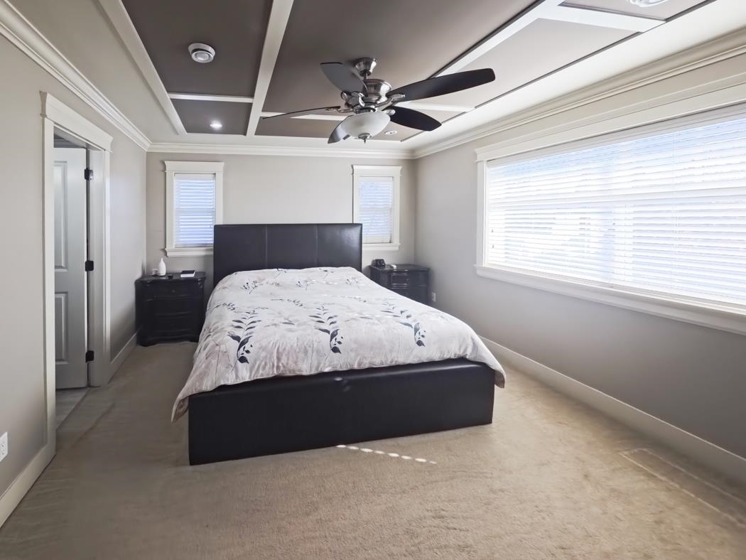 Laundry Room Photo of 7420 116a Street, Delta, BC