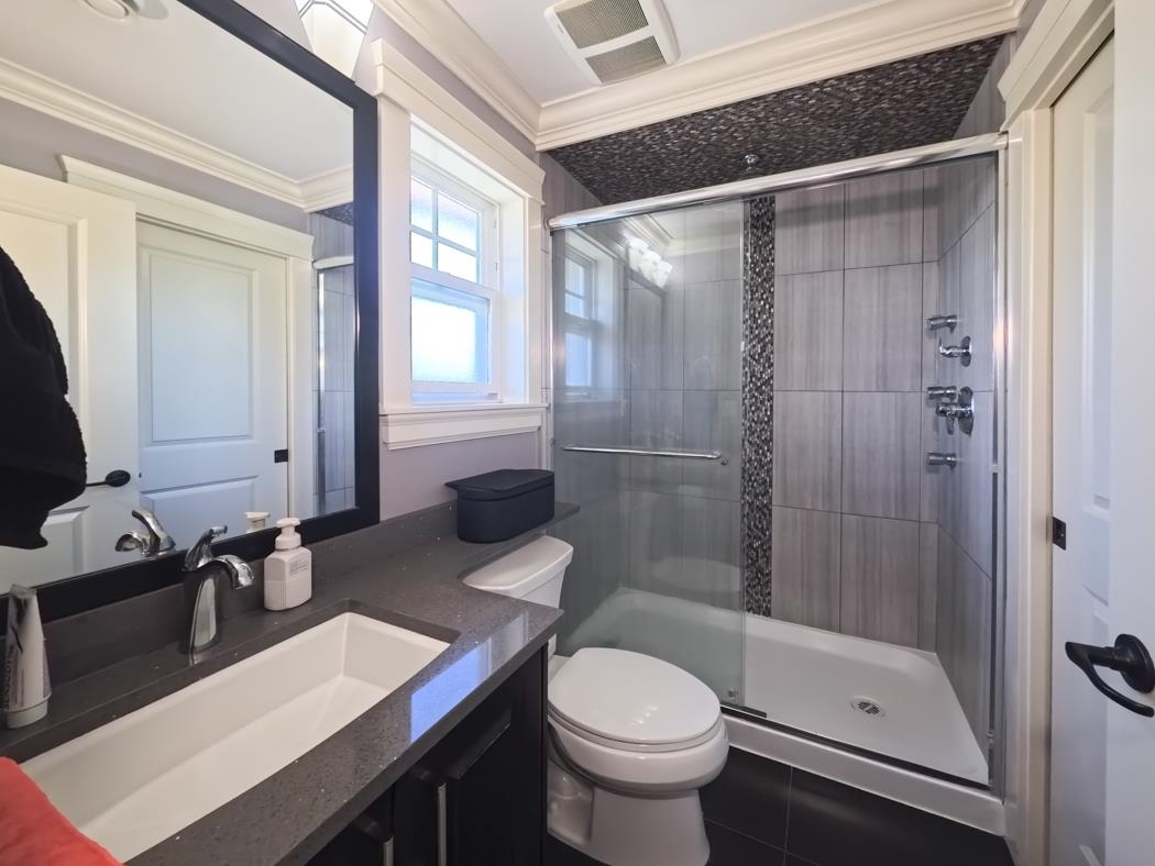 Staircase Photo of 7420 116a Street, Delta, BC