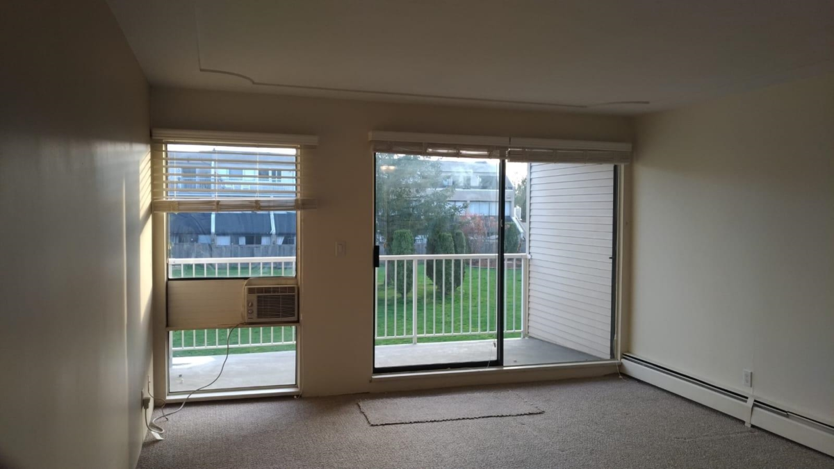 Guest Bathroom Photo of 68 17712 60 Avenue, Surrey, BC