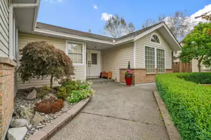 23382 124a Avenue, Maple Ridge, BC, Maple Ridge — Single Family Residence for sale