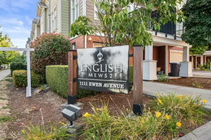 32 1111 Ewen Avenue, New Westminster, BC, New Westminster — Townhouse for sale