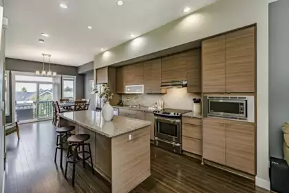 25 2955 156 Street, Surrey, BC, Surrey — Townhouse for sale