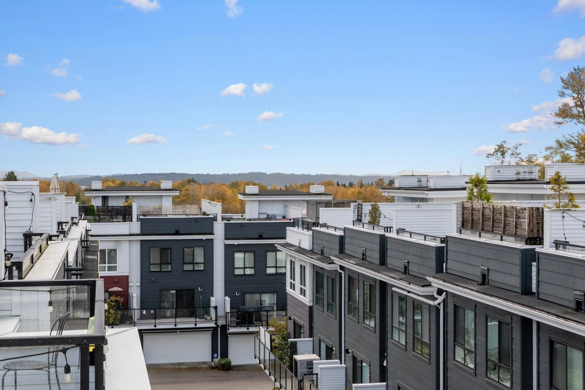 Front Yard Photo of 155 2280 163 Street, Surrey, BC