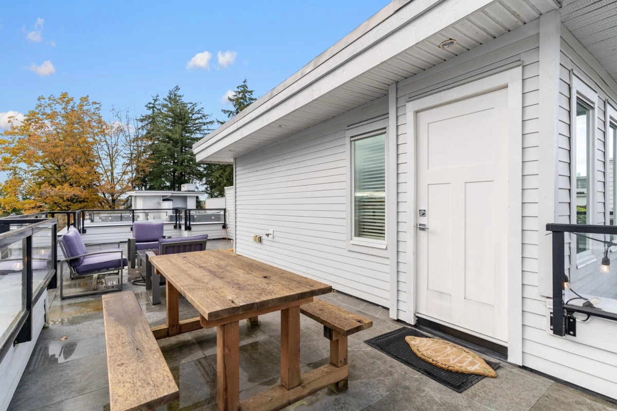 Hallway Photo of 155 2280 163 Street, Surrey, BC