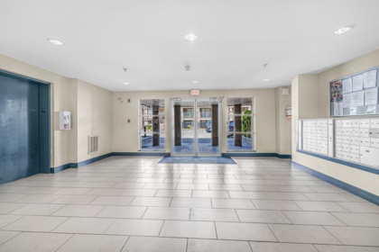 301 45561 Yale Road, Chilliwack, BC, Chilliwack — Apartment/Condo for sale