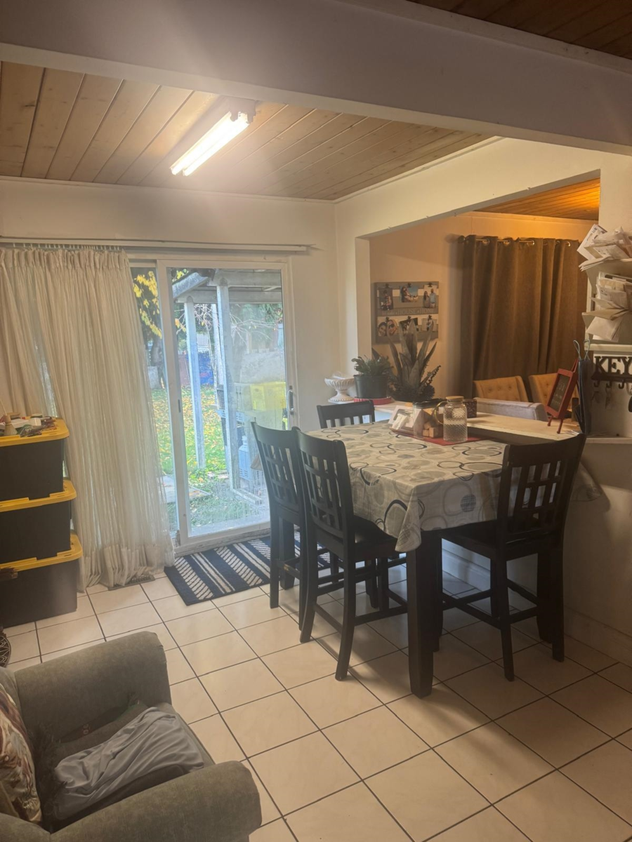 Family Room Photo of 7782 Swanson Drive, Delta, BC