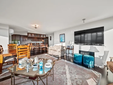 805 683 W Victoria Park, North Vancouver, BC, North Vancouver — Apartment/Condo for sale