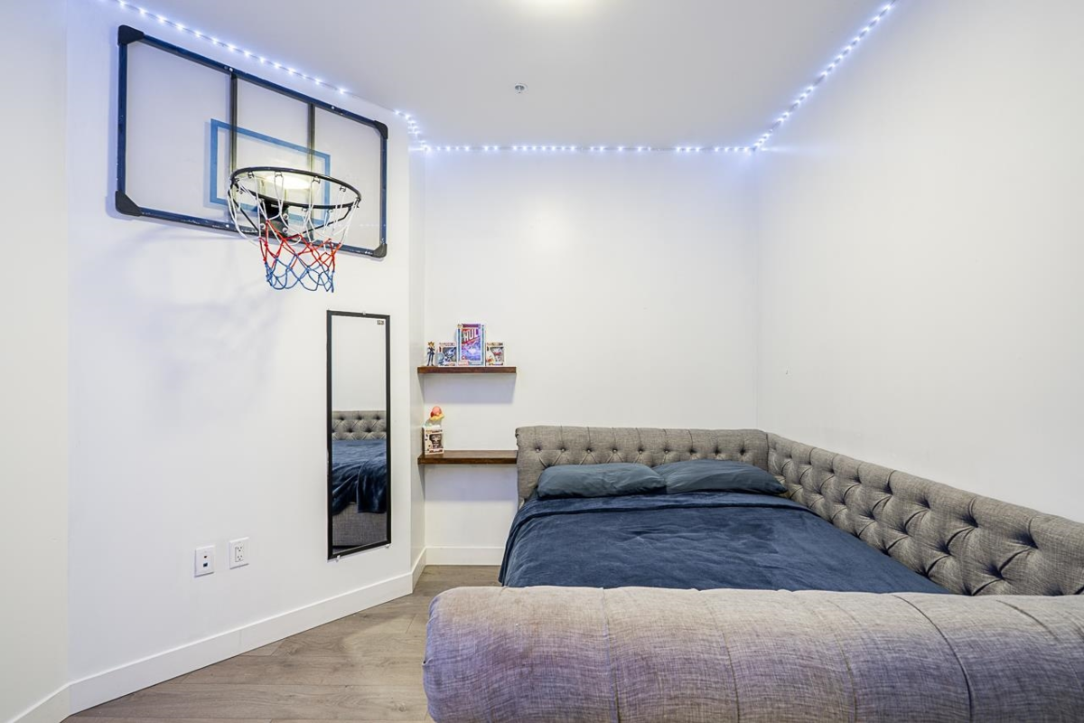 Office / Den Photo of 103 19940 Brydon Crescent, Langley, BC