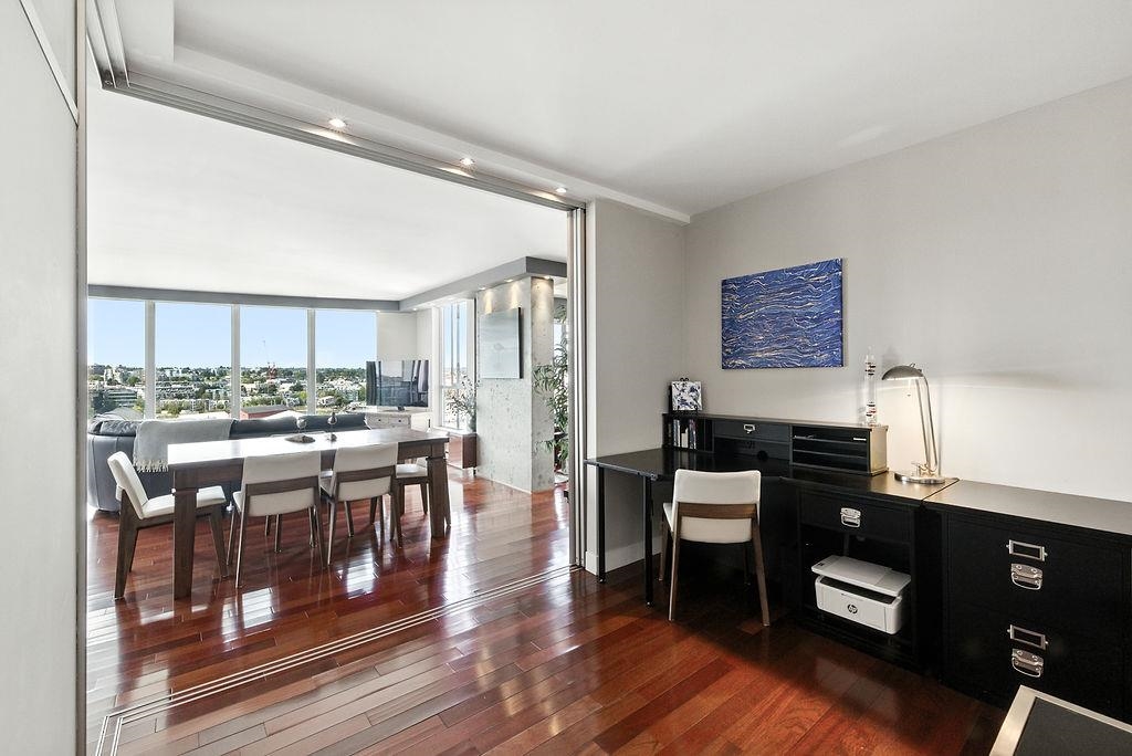 Powder Room Photo of 1405 1500 Howe Street, Vancouver, BC