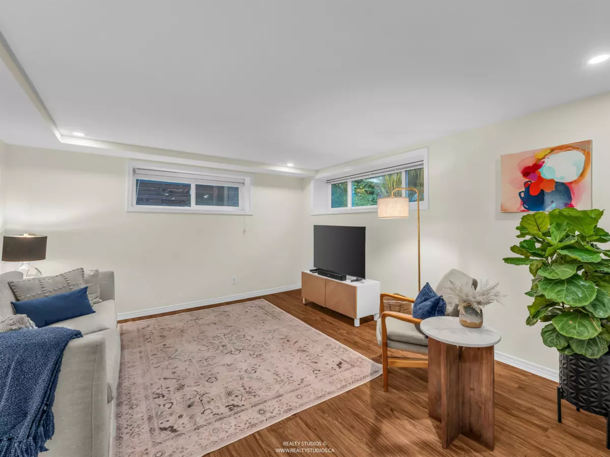 Basement Recreation Room Photo of 2433 Philip Avenue, North Vancouver, BC