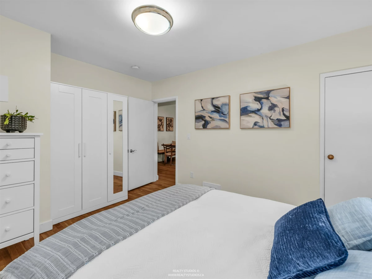 Office / Den Photo of 2433 Philip Avenue, North Vancouver, BC