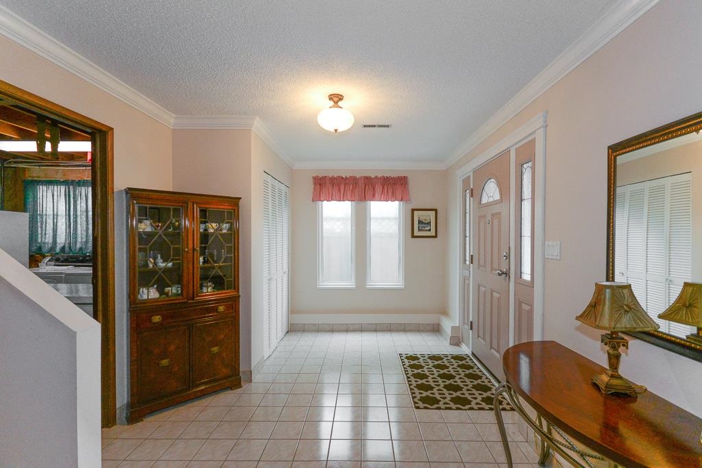 Family Room Photo of 6720 Goldsmith Drive, Richmond, BC