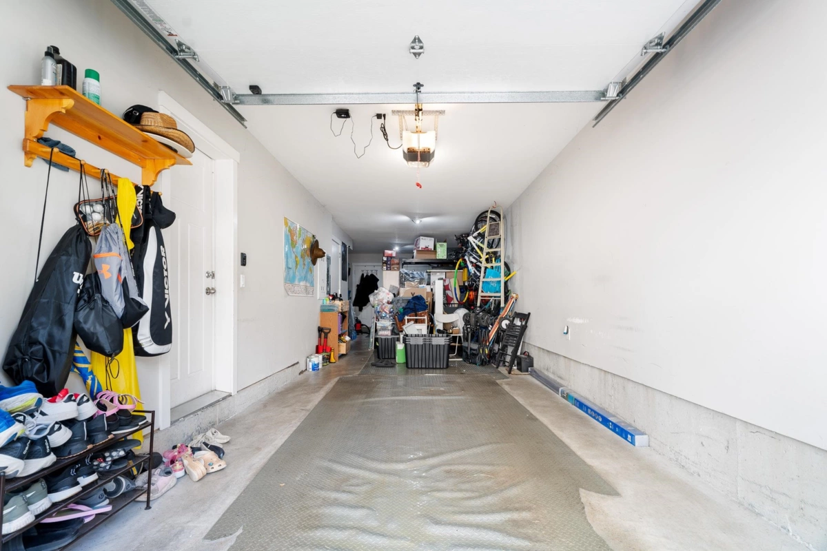 Basement Recreation Room Photo of 37 6591 195a Street, Surrey, BC