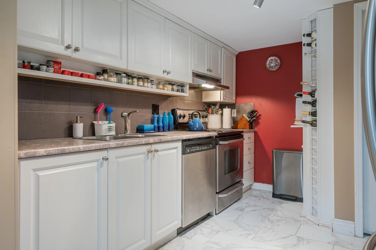 Powder Room Photo of 101 1225 Merklin Street, White Rock, BC