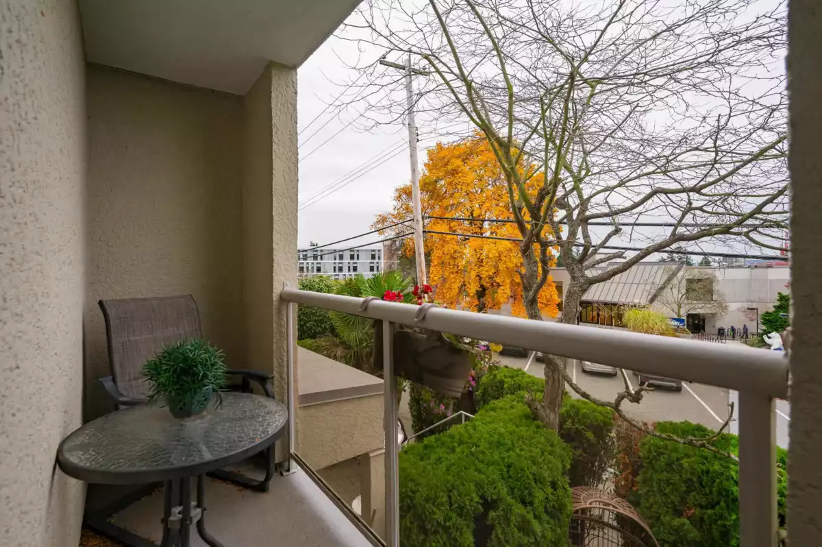 Staircase Photo of 101 1225 Merklin Street, White Rock, BC