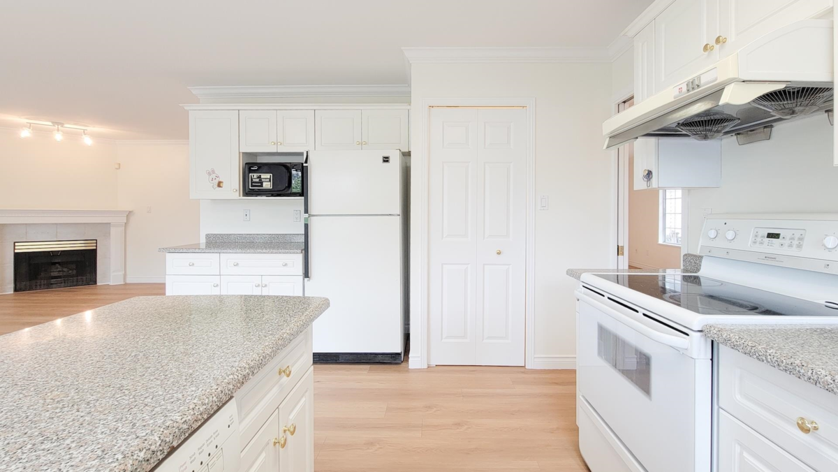 Walk-In Closet Photo of 22260 Garratt Drive, Richmond, BC