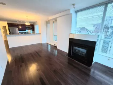 3105 1328 W Pender Street, Vancouver, BC