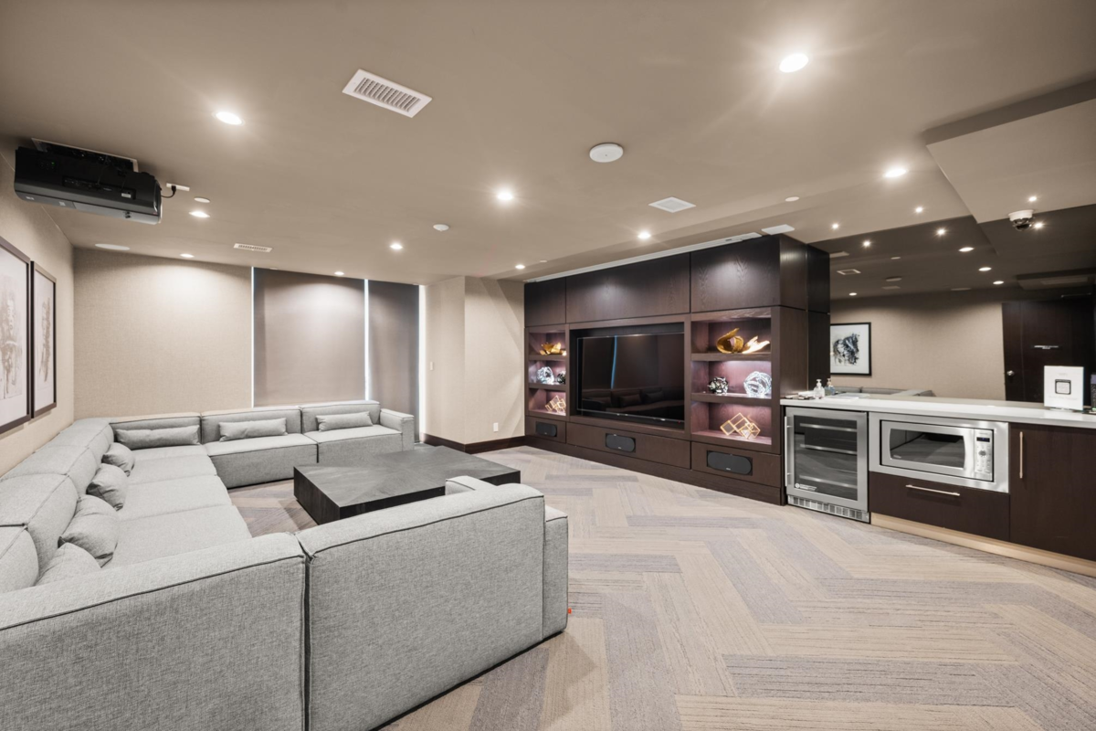 Aerial View of 204 210 Salter Street, New Westminster, BC