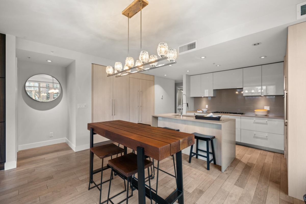 Primary Bathroom Photo of 204 210 Salter Street, New Westminster, BC