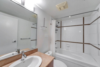 Loft / Bonus Room Photo of 1506 610 Granville Street, Vancouver, BC