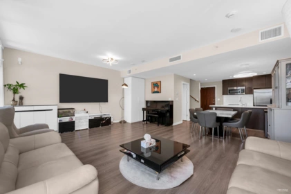 Kitchen Photo of 16 8677 Capstan Way, Richmond, BC