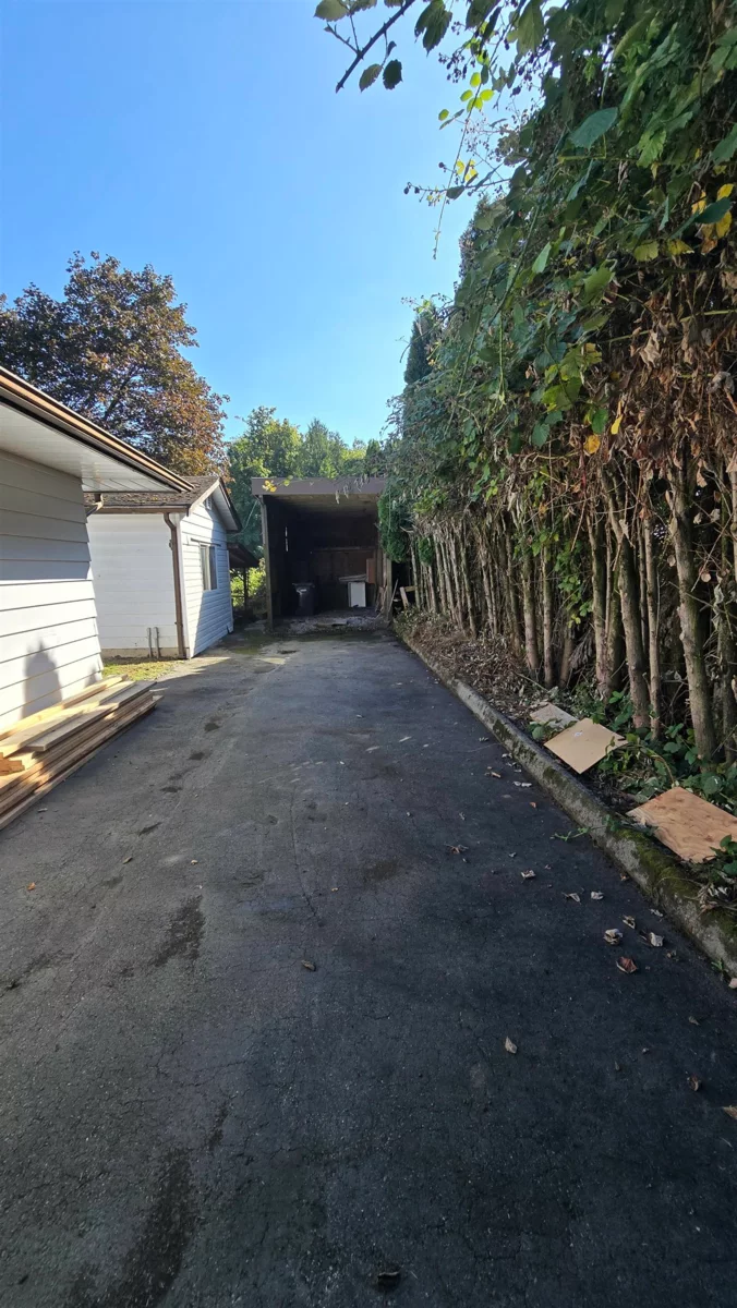 Staircase Photo of 28712 58 Avenue, Abbotsford, BC