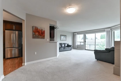 Bedroom 2 Photo of 207 33233 Bourquin Crescent, Abbotsford, BC