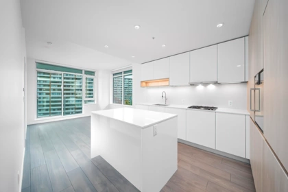 Kitchen Photo of 840 6500 Minoru Boulevard, Richmond, BC