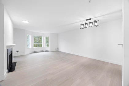 Bedroom 3 Photo of 218 15268 105 Avenue, Surrey, BC