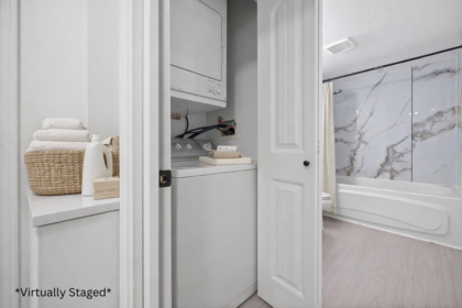 Hallway Photo of 218 15268 105 Avenue, Surrey, BC