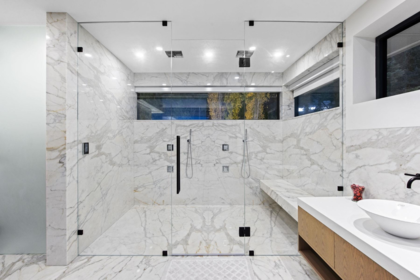 Entry Foyer Photo of 1027 Millstream Road, West Vancouver, BC