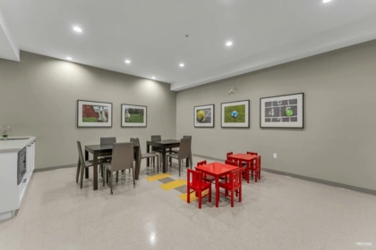 Hallway Photo of 25 30930 Westridge Place, Abbotsford, BC
