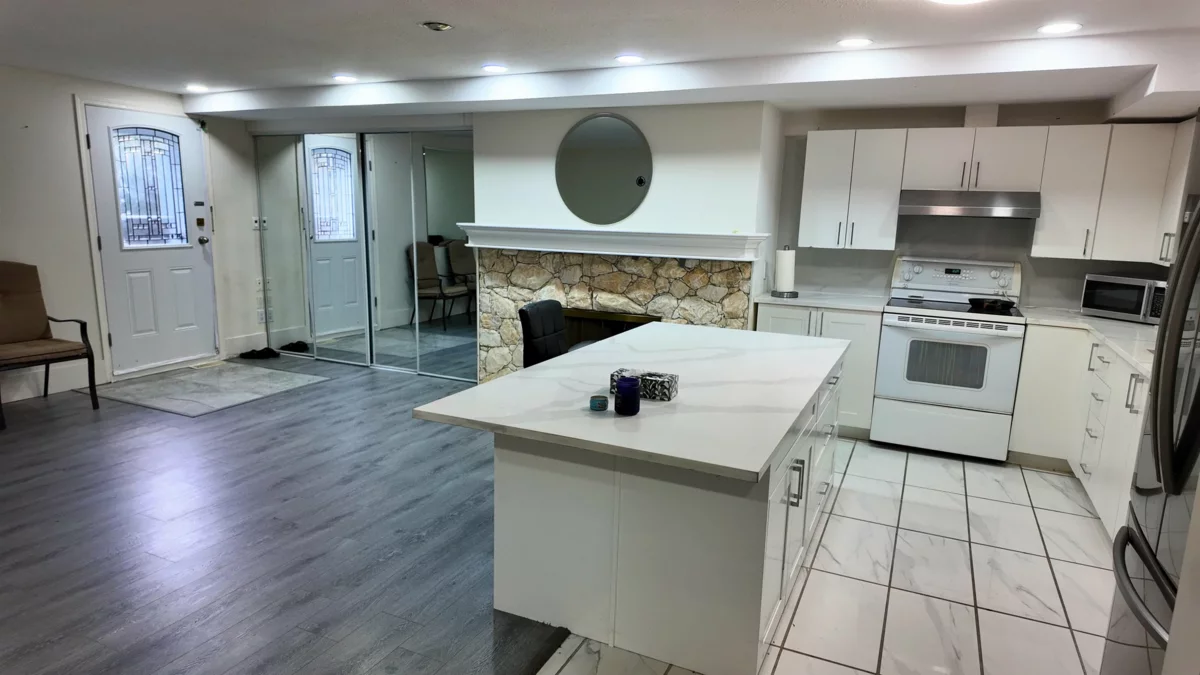 Primary Bathroom Photo of 2585 Westhill Way, West Vancouver, BC