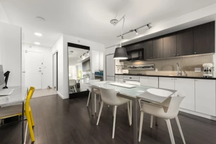 1711 788 Hamilton Street, Vancouver, BC, Vancouver — Apartment/Condo for sale