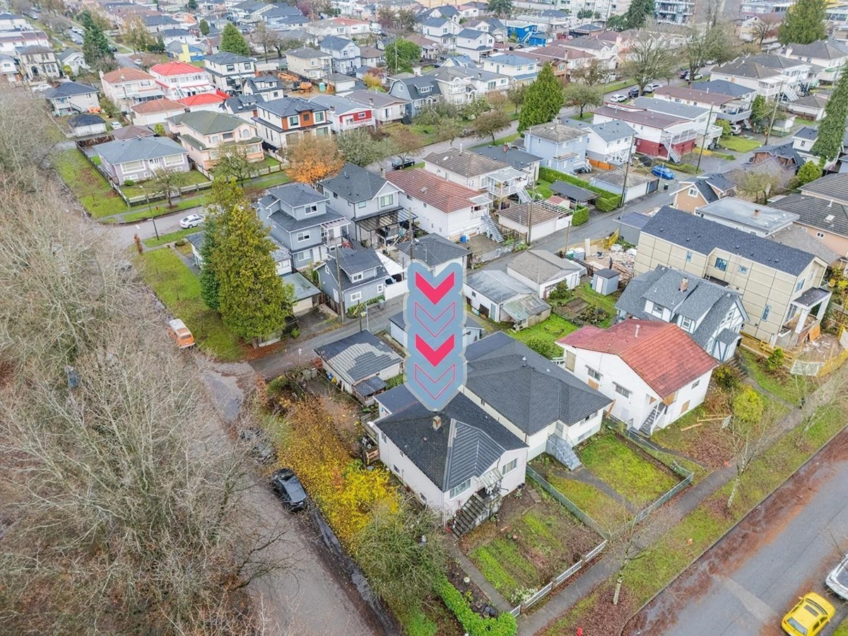 Pantry Photo of 1805 E 51st Avenue, Vancouver, BC