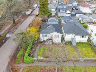 1805 E 51st Avenue, Vancouver, BC