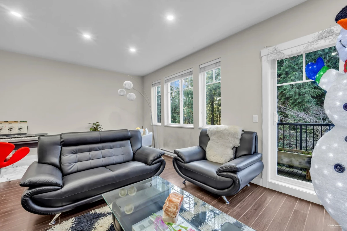 Dining Area Photo of 30 13864 Hyland Road, Surrey, BC