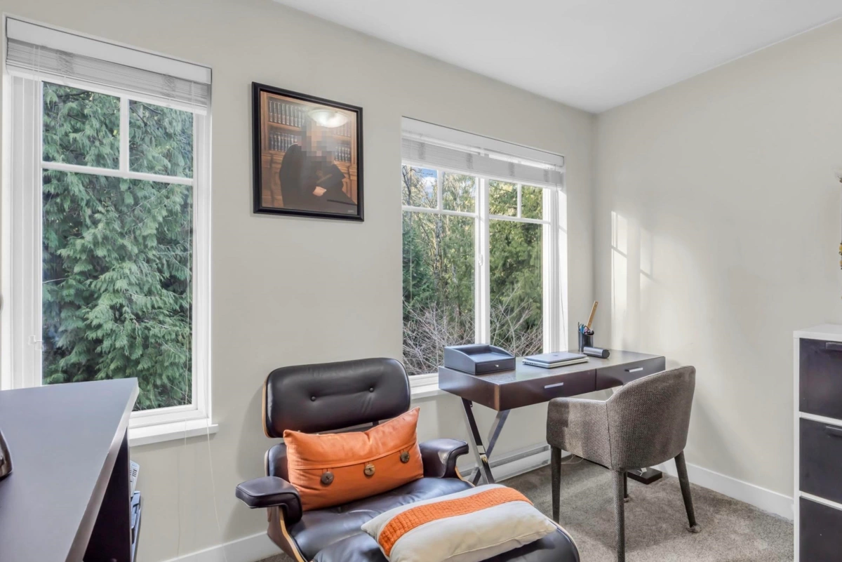 Mudroom Photo of 30 13864 Hyland Road, Surrey, BC