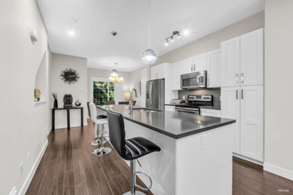 30 13864 Hyland Road, Surrey, BC, Surrey — Townhouse for sale