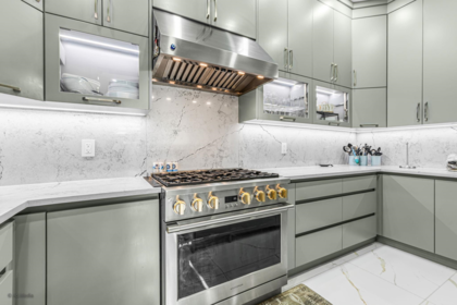 Basement Recreation Room Photo of 15496 22 Avenue, Surrey, BC