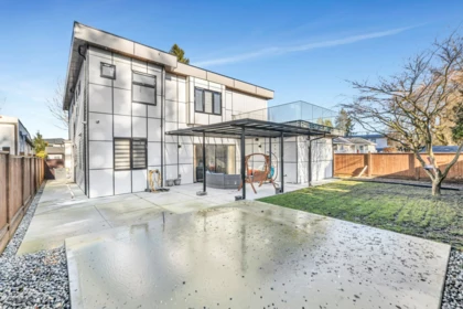 Community Amenities Photo (Clubhouse) of 15496 22 Avenue, Surrey, BC