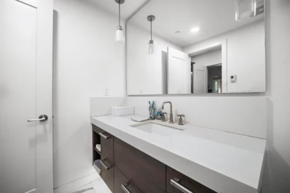 Basement Recreation Room Photo of 105 33540 Mayfair Avenue, Abbotsford, BC