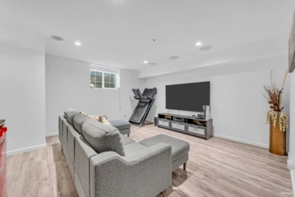 Mudroom Photo of 6956 208 Street, Langley, BC