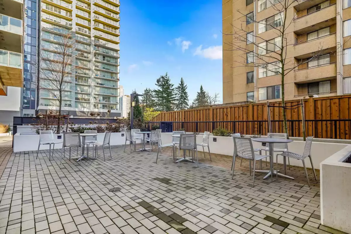Outdoor Deck Photo of 102 13428 105 Avenue, Surrey, BC