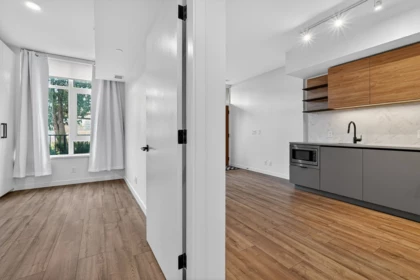 Primary Bedroom Photo of 102 13428 105 Avenue, Surrey, BC